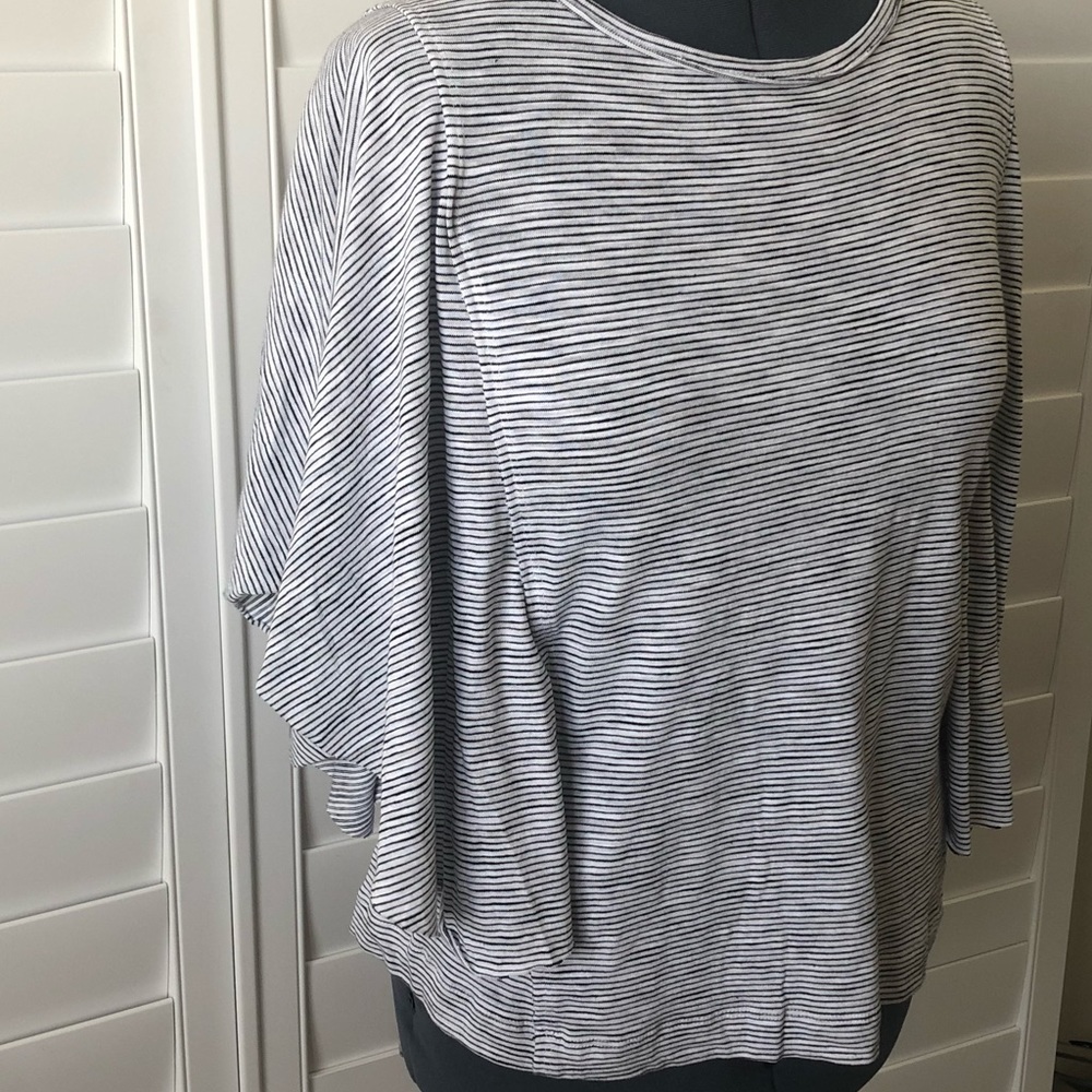 NWT Westbound batwing top